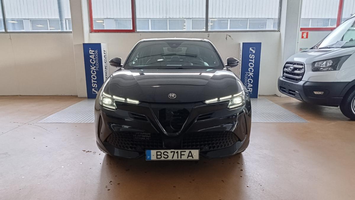 alfa-romeo-junior-2025-hibrido-a-gasolina-1199cc
