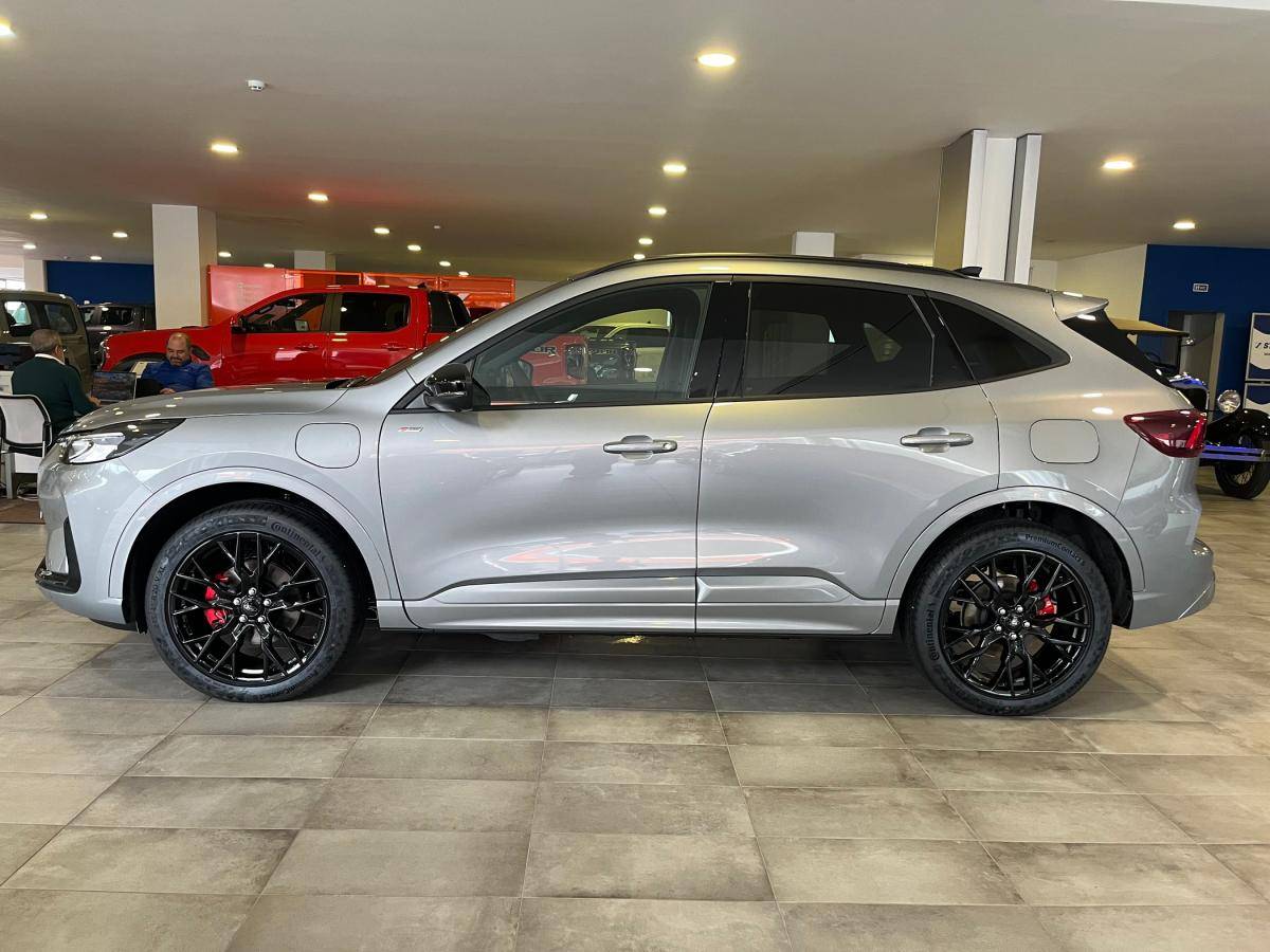 ford-kuga-2026-hibrido-a-gasolina-2488cc