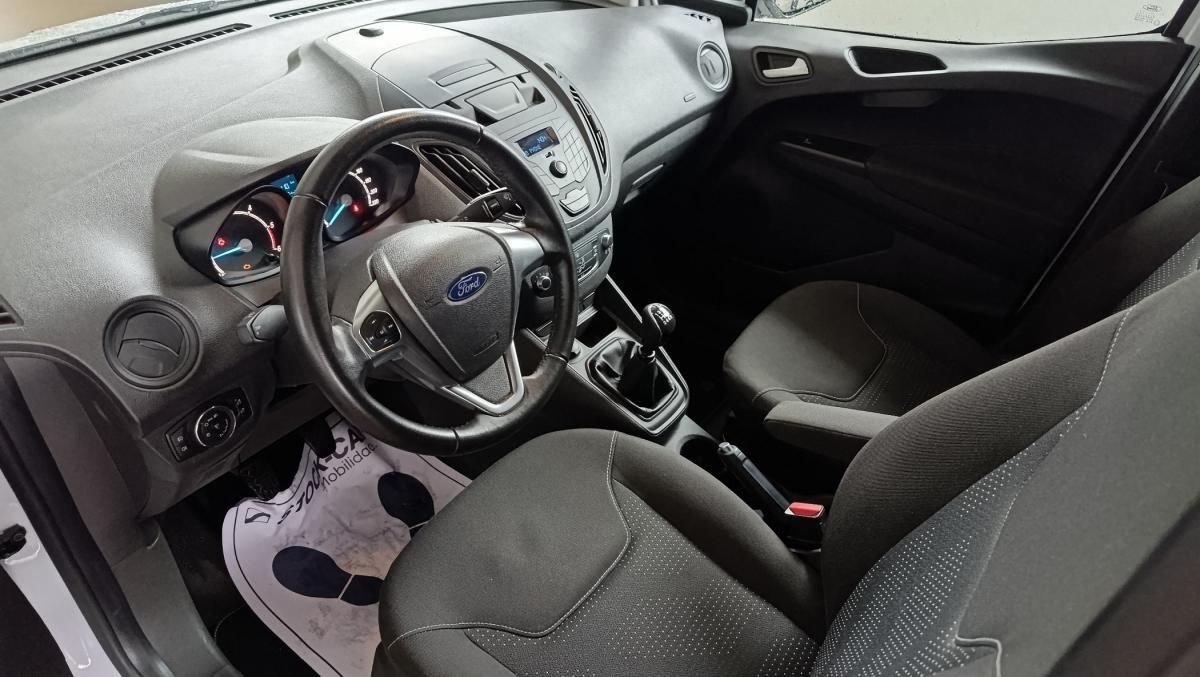 ford-tourneo-courier-2022-diesel-1499cc