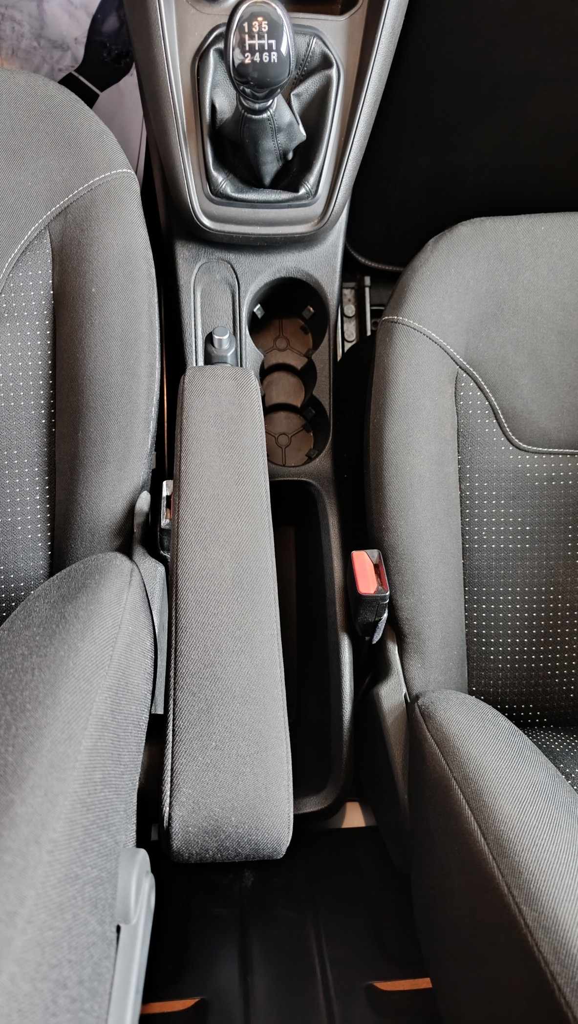 ford-tourneo-courier-2022-diesel-1499cc