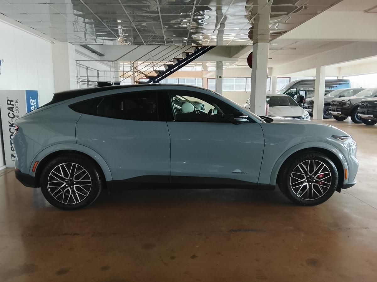 ford-mustang-2026-eletrico-0cc
