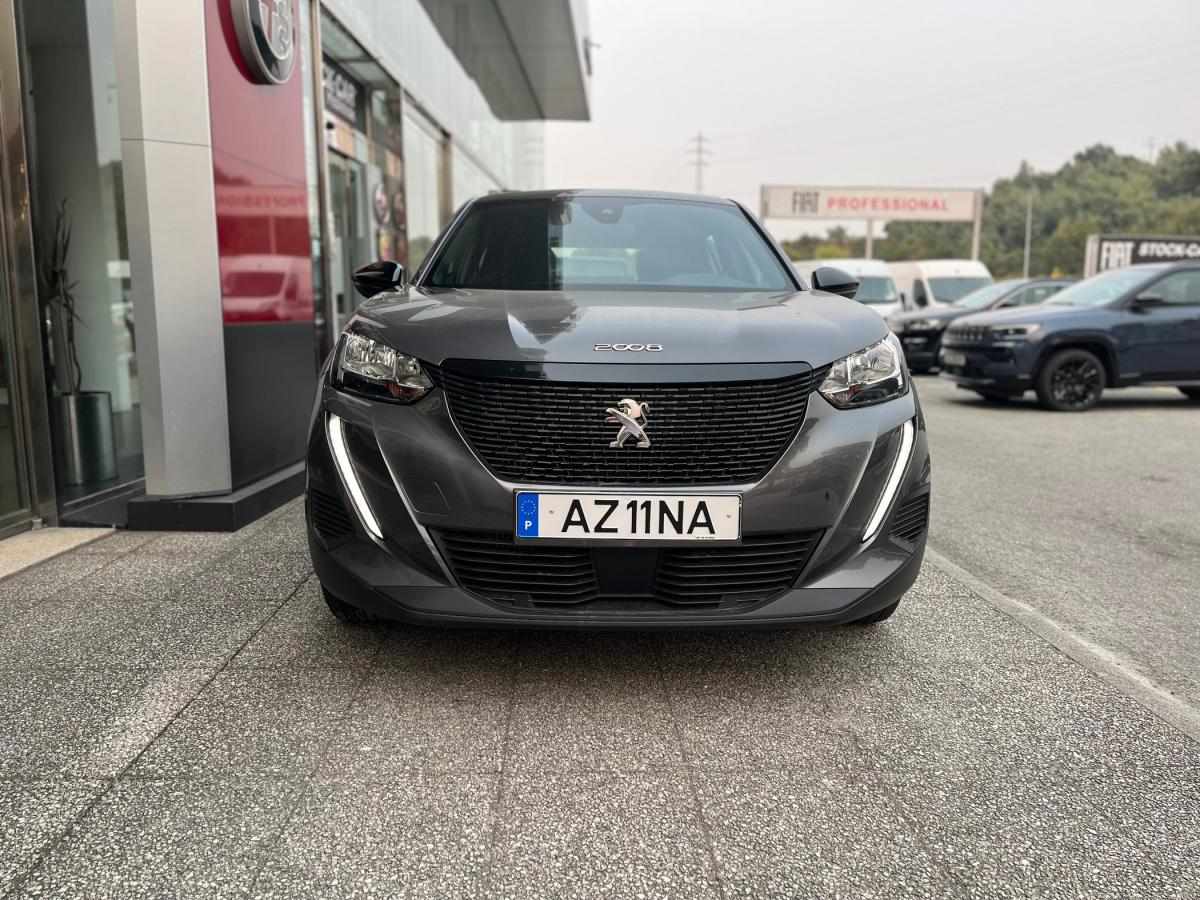 peugeot-2008-2023-gasolina-1199cc