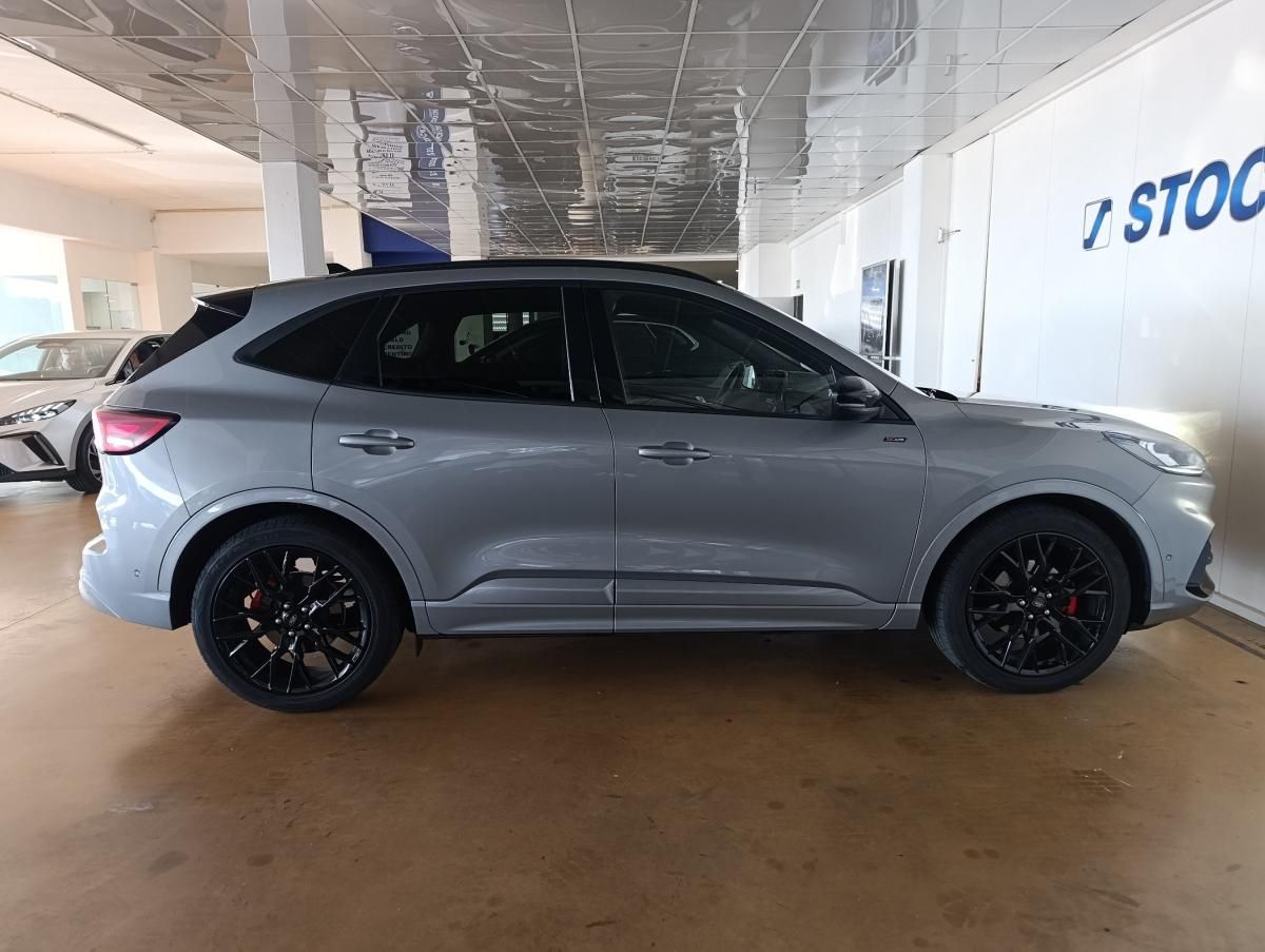 ford-kuga-2023-gasolina-1499cc