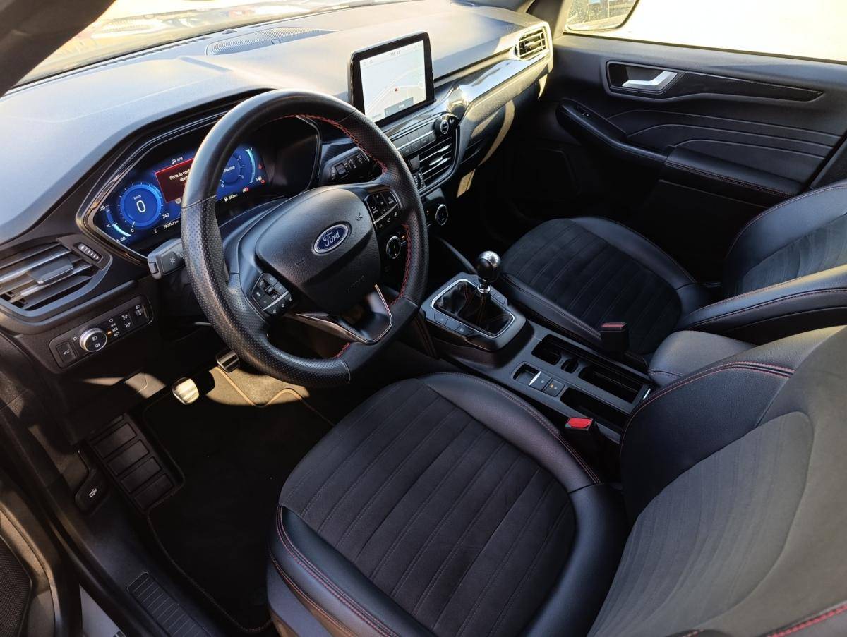 ford-kuga-2023-gasolina-1499cc