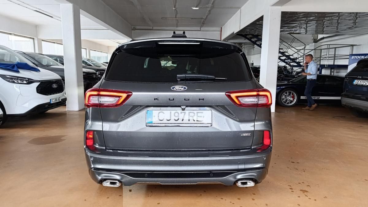 ford-kuga-2026-hibrido-a-gasolina-2488cc