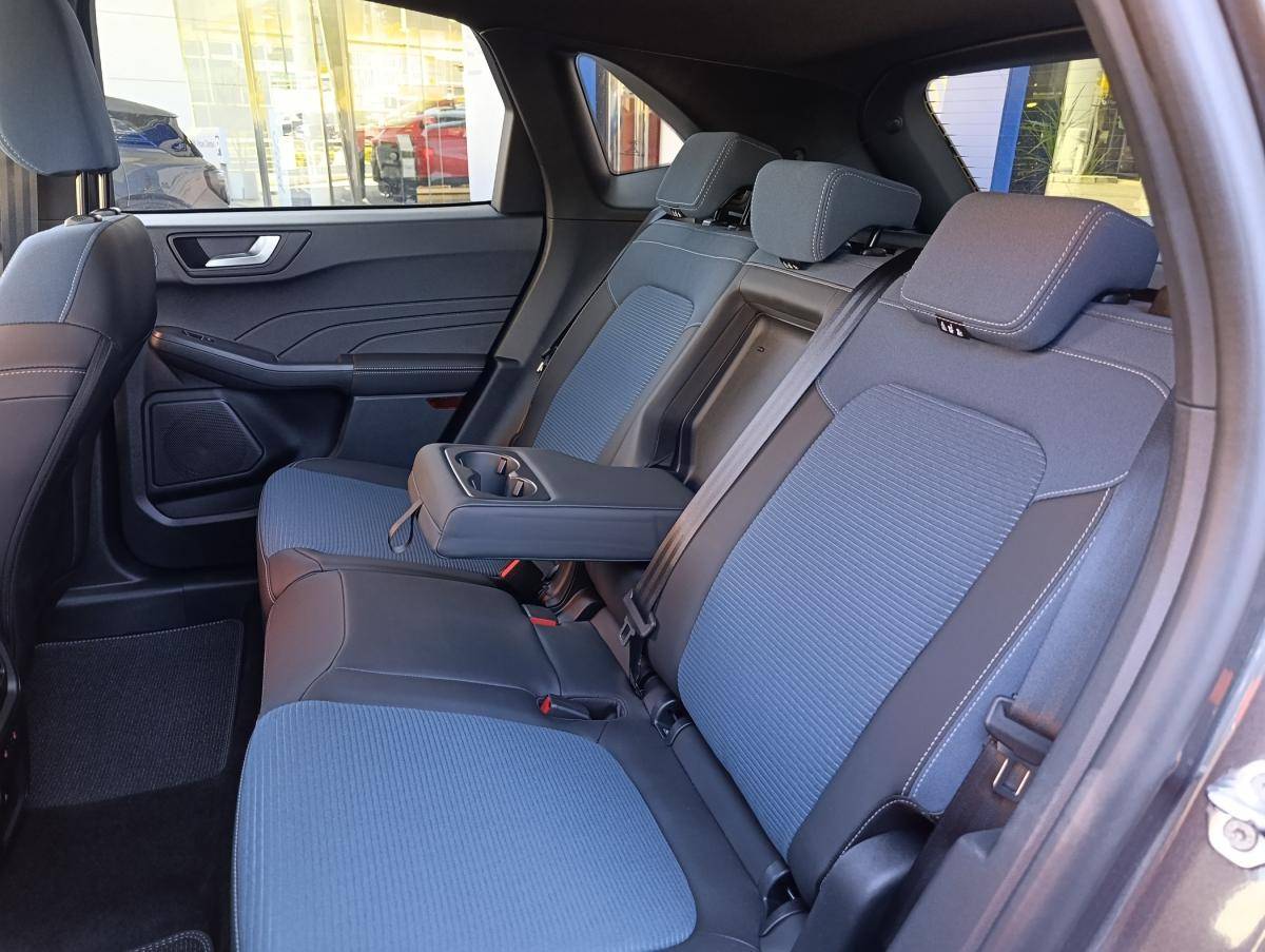 ford-kuga-2026-hibrido-a-gasolina-2488cc