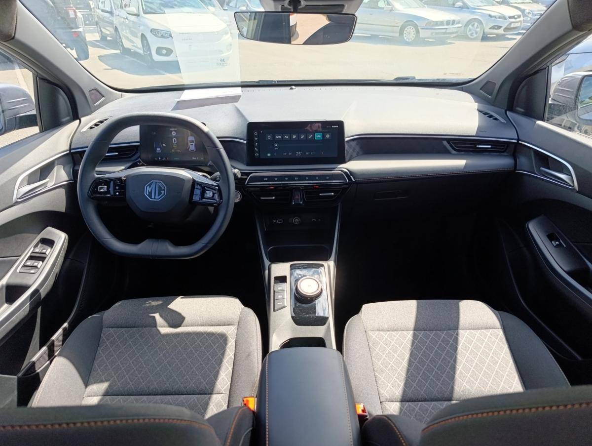 mg-mg3-2025-hibrido-1490cc