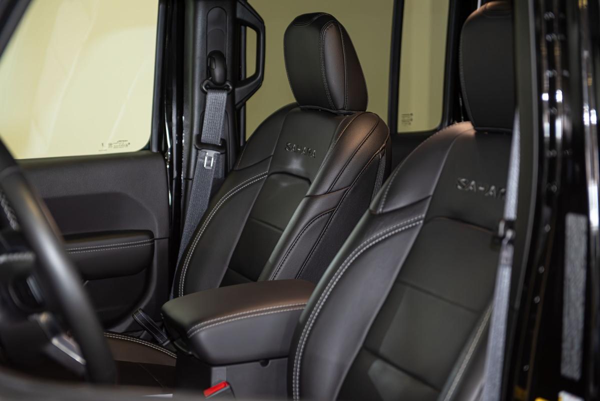 jeep-wrangler-2023-hibrido-a-gasolina-2000cc