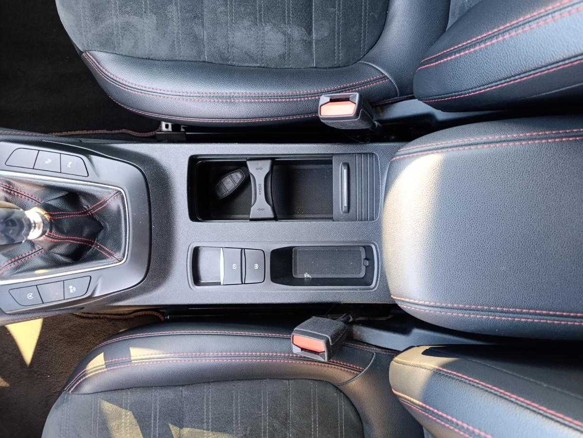 ford-kuga-2023-gasolina-1499cc