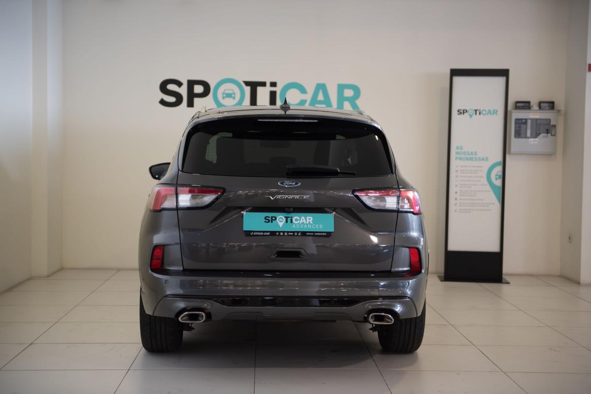 ford-kuga-2022-hibrido-a-gasolina-2488cc