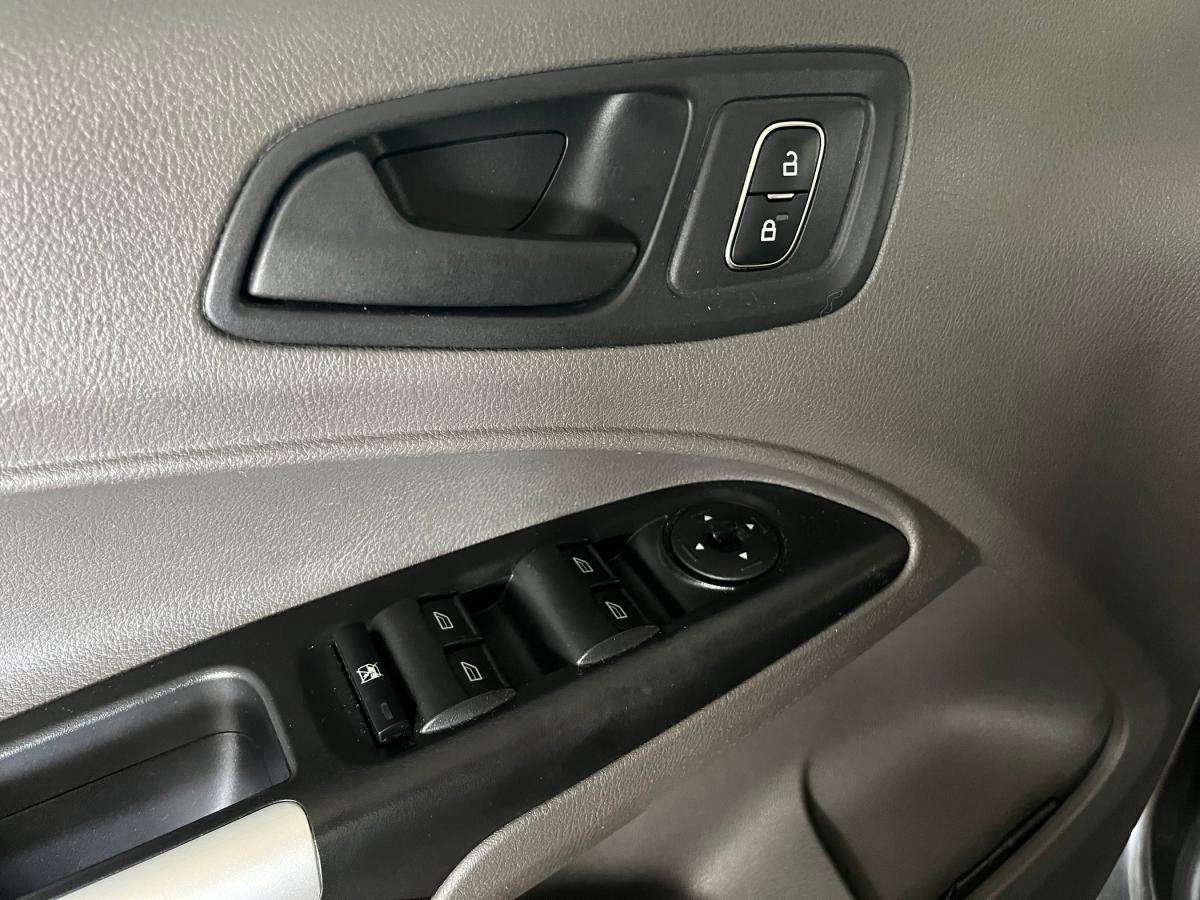 ford-transit-connect-2020-diesel-1499cc