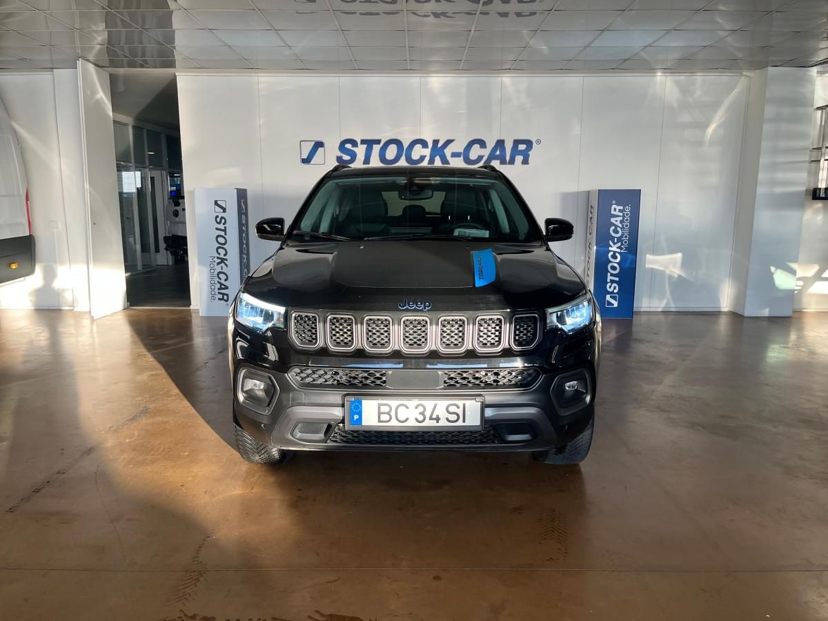 jeep-compass-2023-hibrido-a-gasolina-1332cc