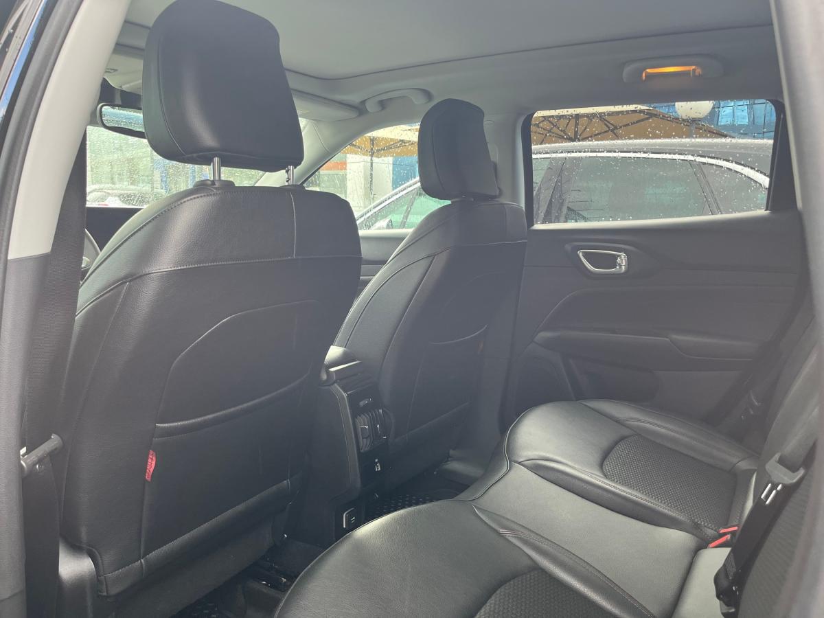 jeep-compass-2023-hibrido-a-gasolina-1332cc