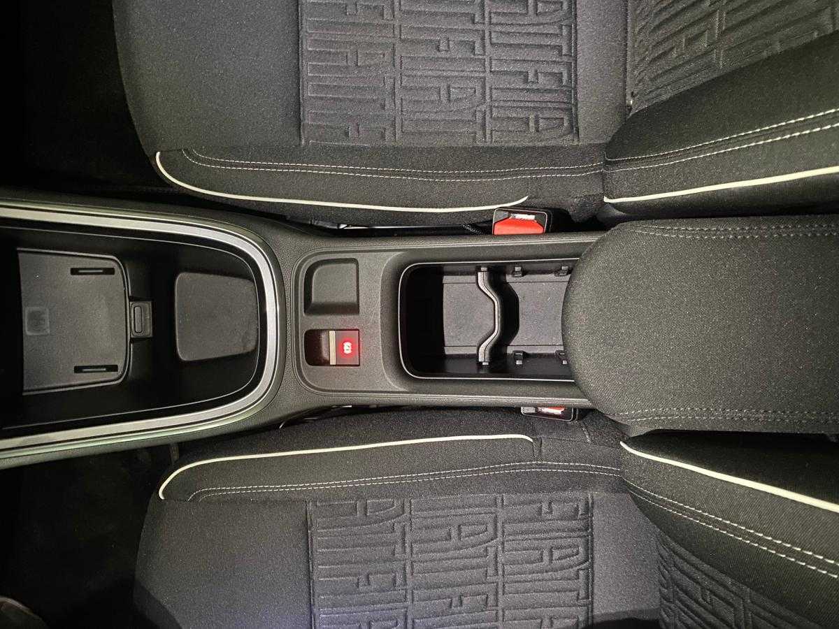 fiat-600-2025-gasolina-1199cc