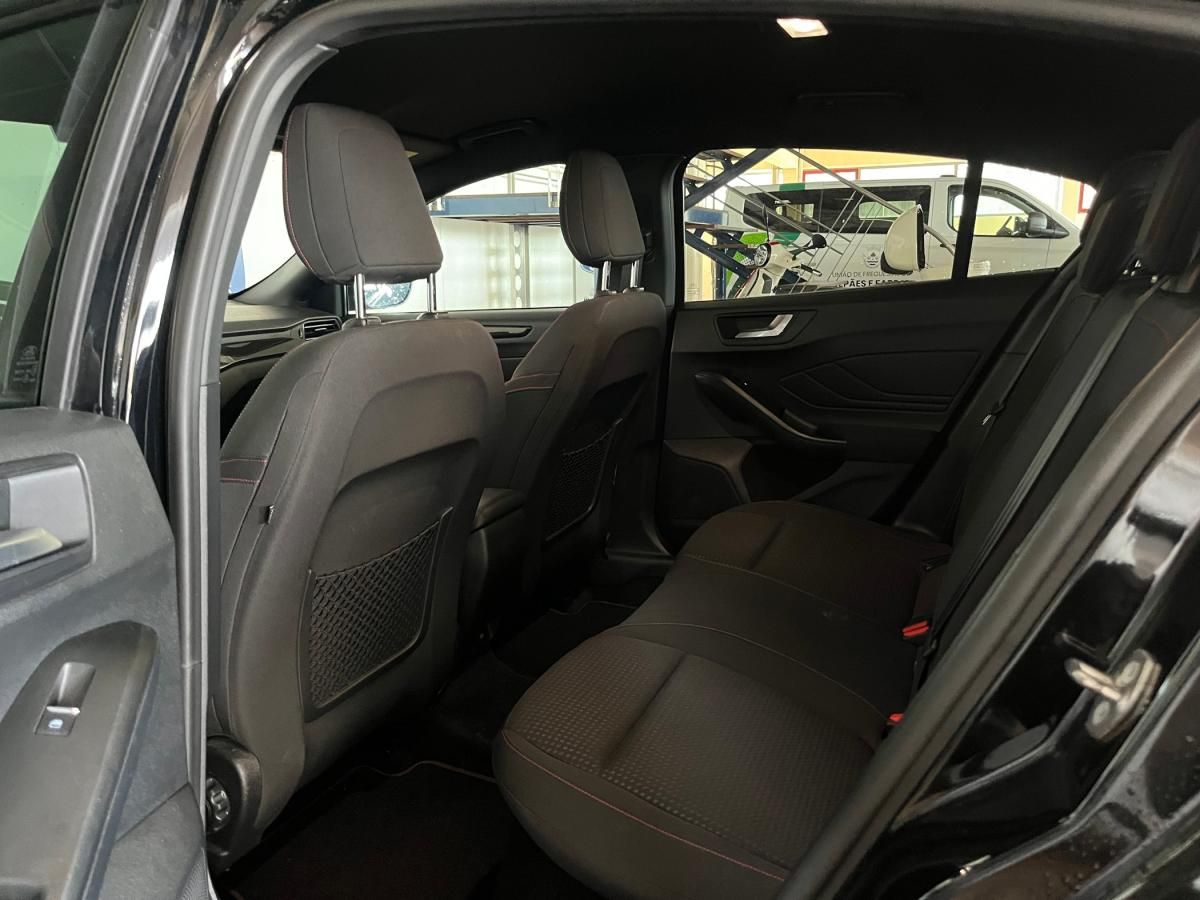 ford-focus-2018-diesel-1499cc