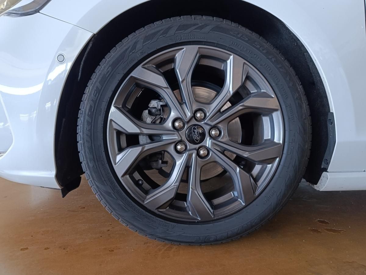 ford-focus-2022-diesel-1499cc