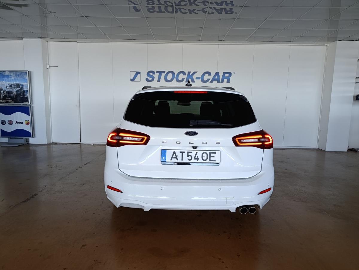 ford-focus-2022-diesel-1499cc