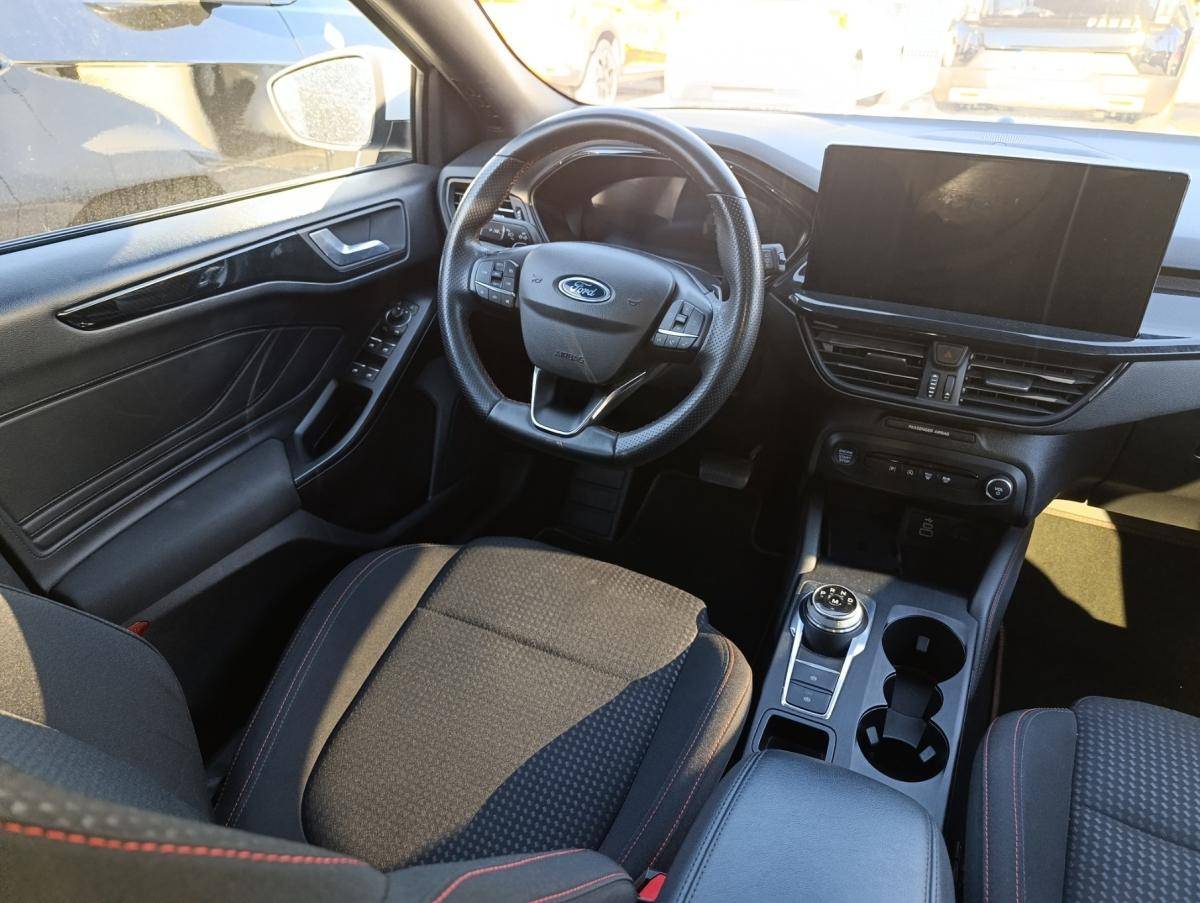 ford-focus-2022-diesel-1499cc