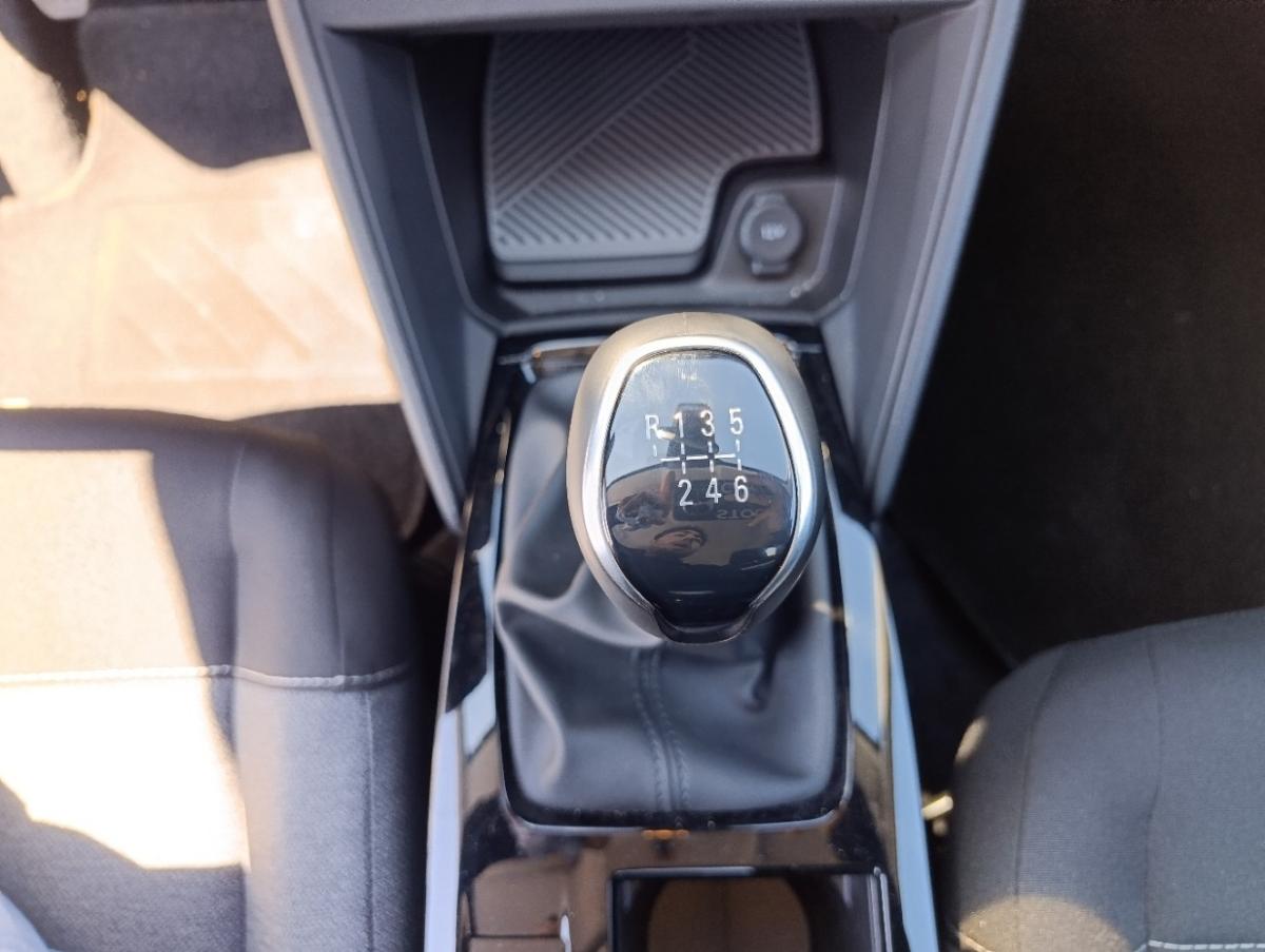 citroen-c4-2024-hibrido-a-gasolina-1199cc