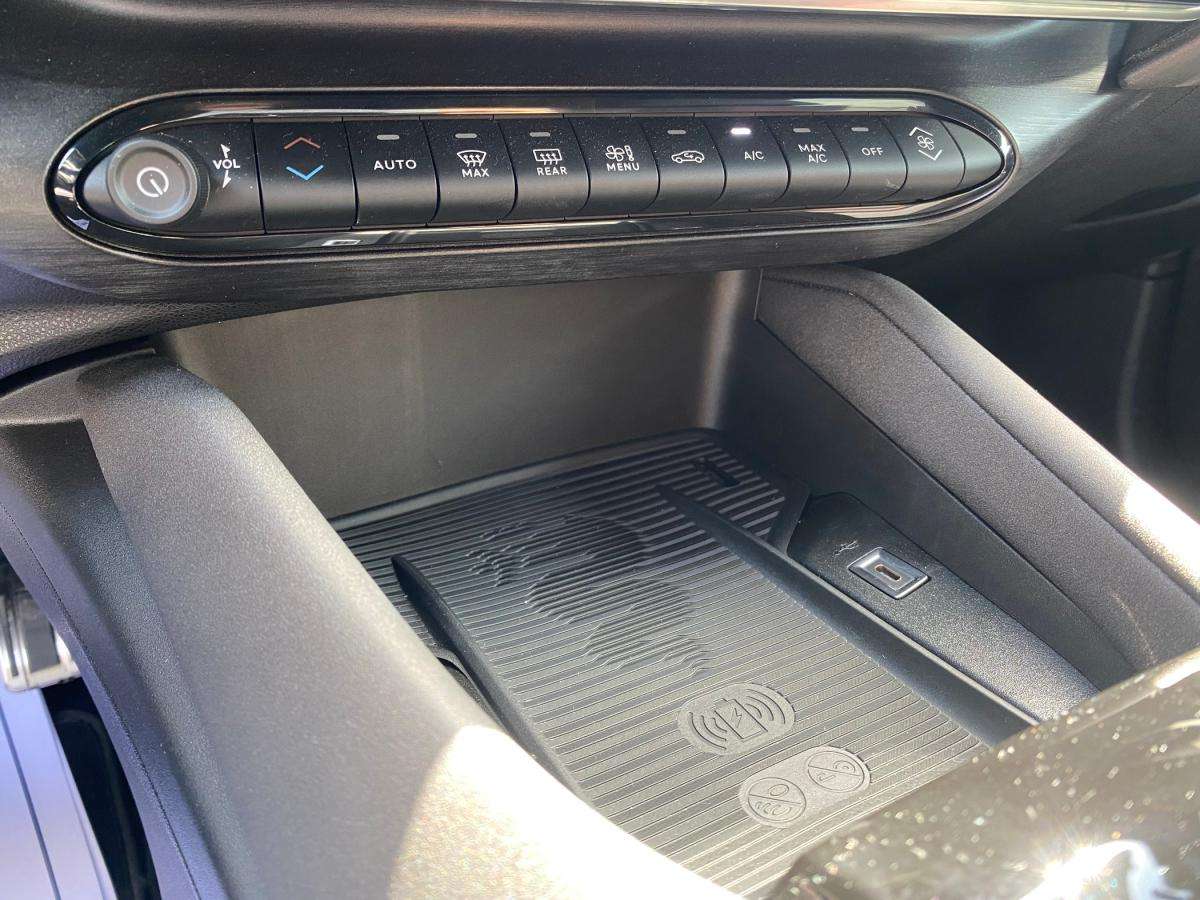 alfa-romeo-junior-2025-hibrido-a-gasolina-1199cc