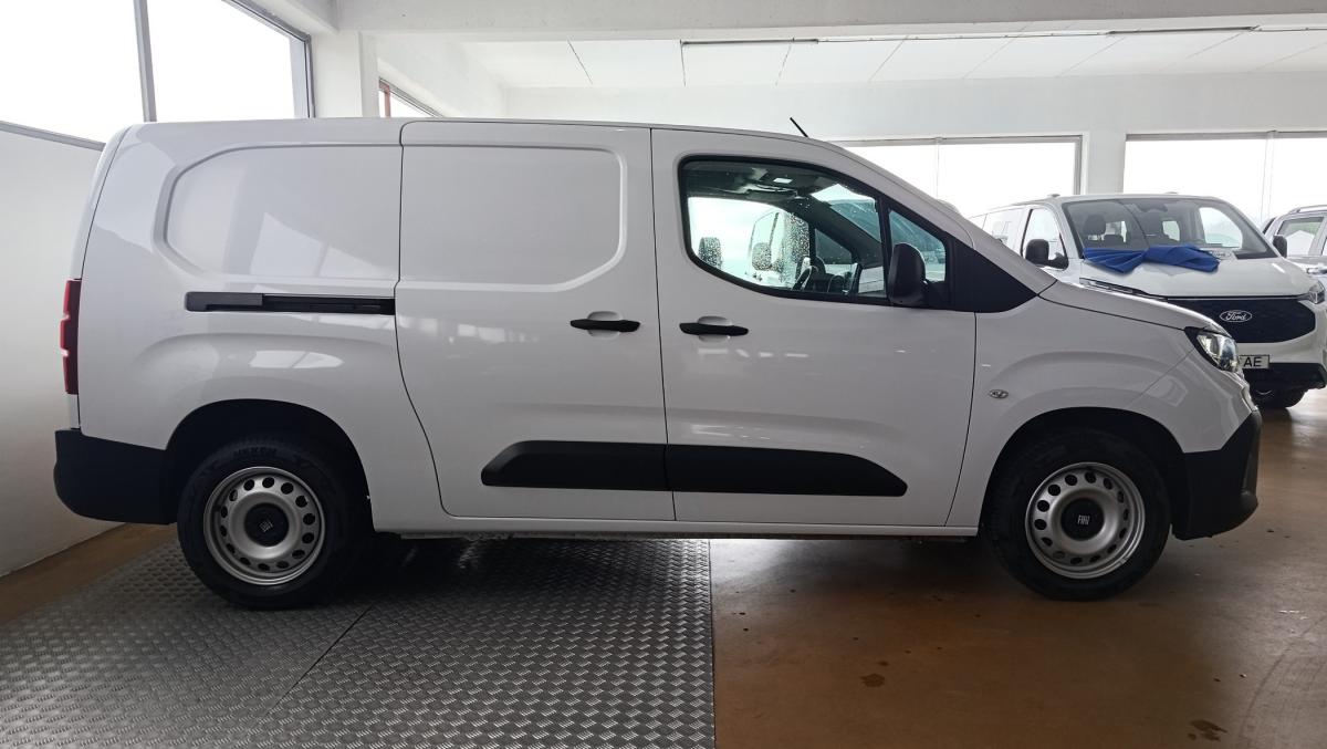 fiat-doblo-2025-diesel-1499cc