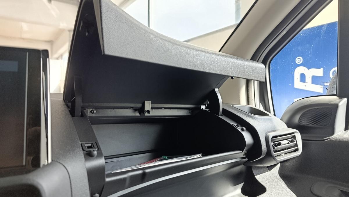 fiat-doblo-2025-diesel-1499cc