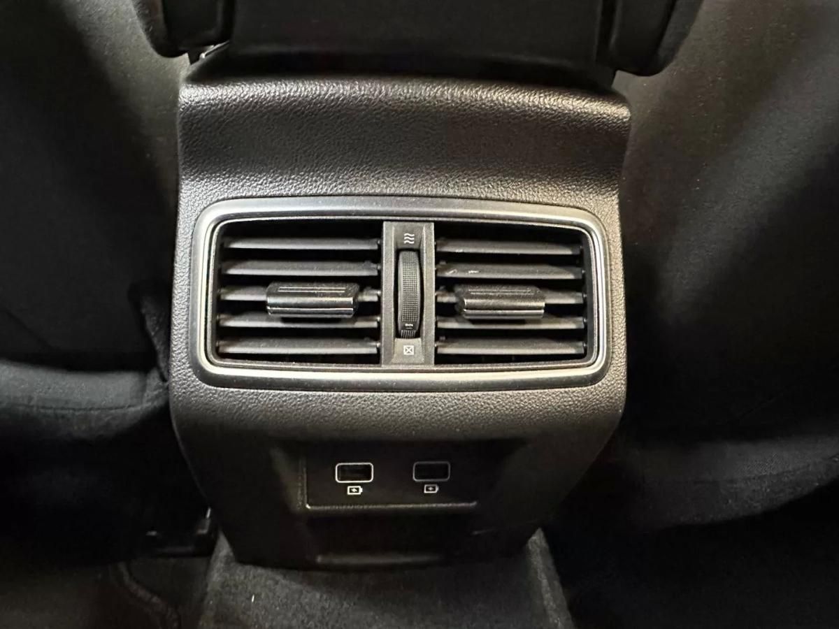 renault-megane-2023-gasolina-1798cc