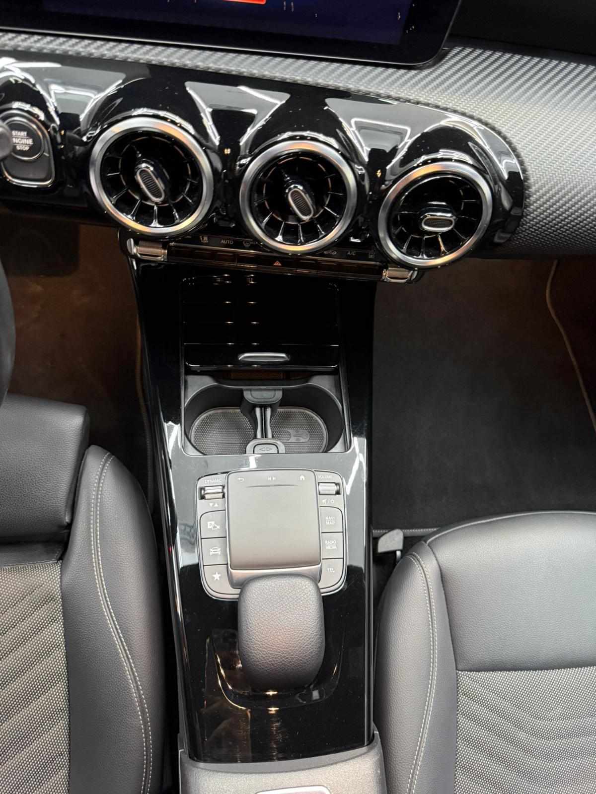 mercedes-benz-cla-250e-2023-gasolina-1332cc