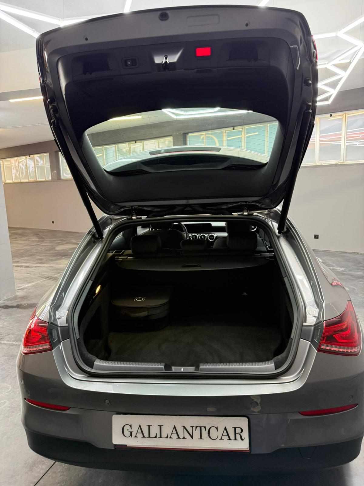 mercedes-benz-cla-250e-2023-gasolina-1332cc