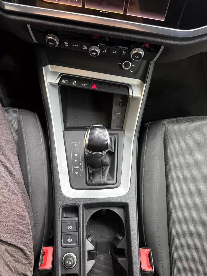 audi-q3-2023-hibrido-1498cc