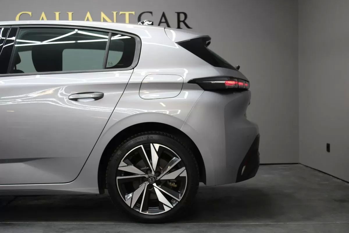 peugeot-308-2023-hibrido-1598cc