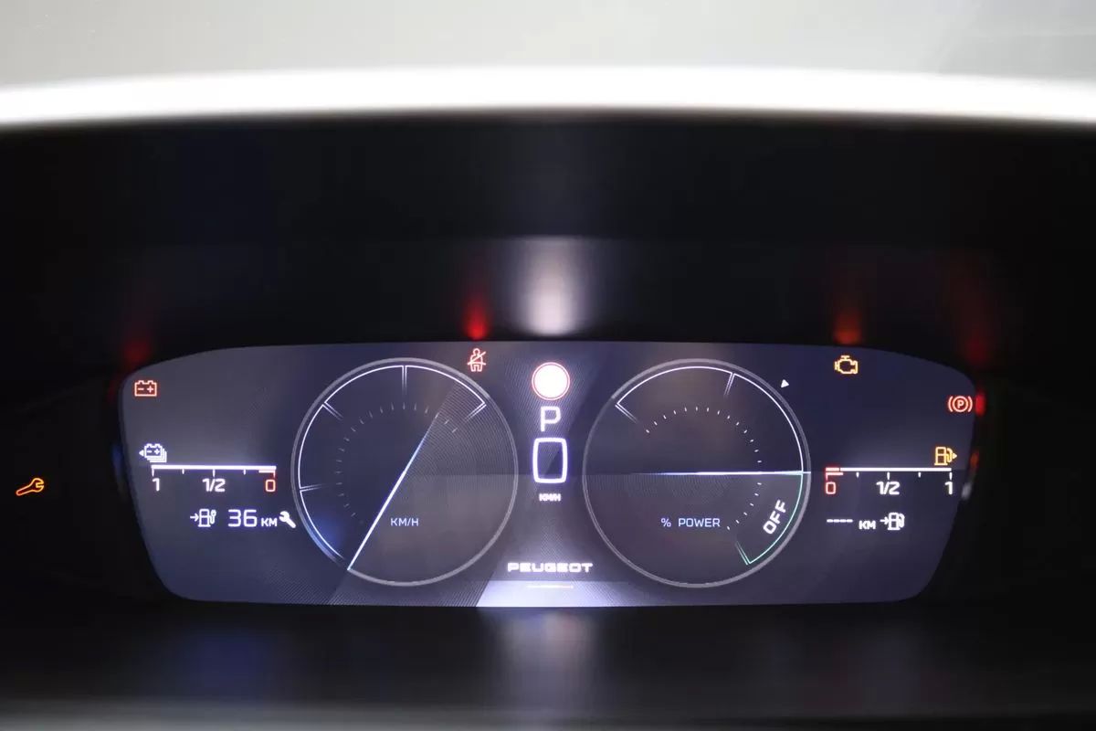 peugeot-308-2023-hibrido-1598cc