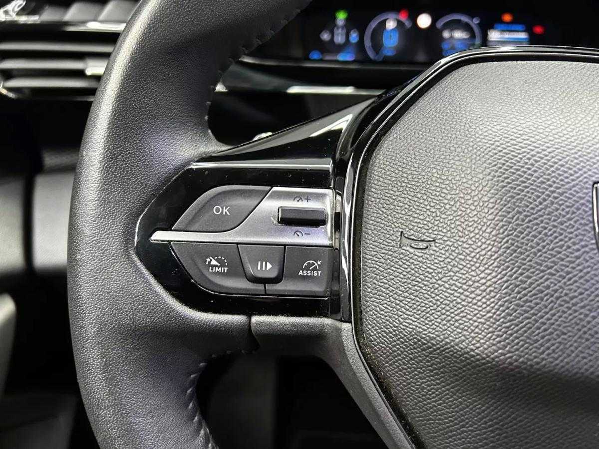 peugeot-308-2023-hibrido-1598cc