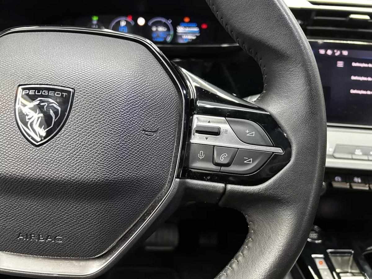 peugeot-308-2023-hibrido-1598cc