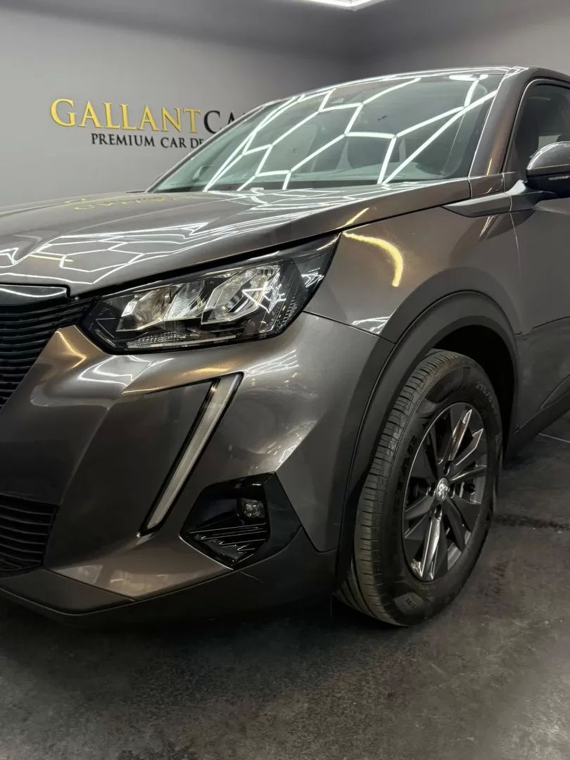 peugeot-2008-2021-gasolina-1199cc