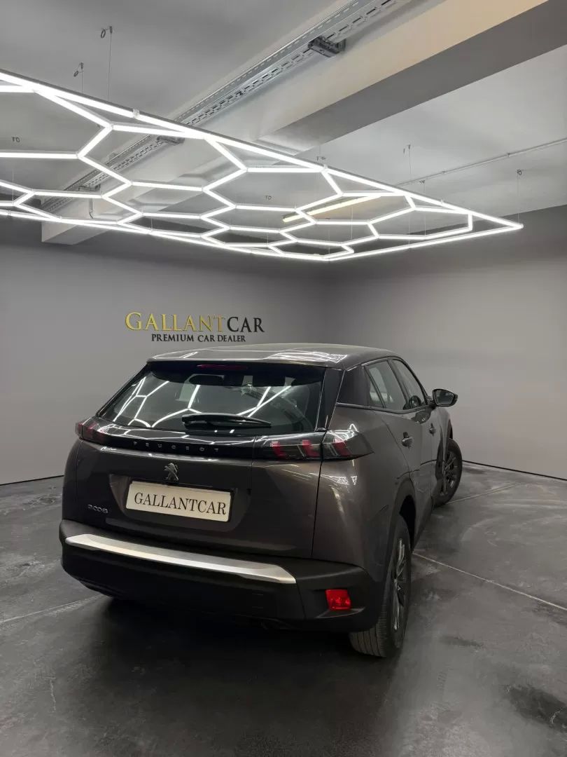 peugeot-2008-2021-gasolina-1199cc