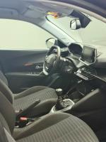 peugeot-2008-2021-gasolina-1199cc