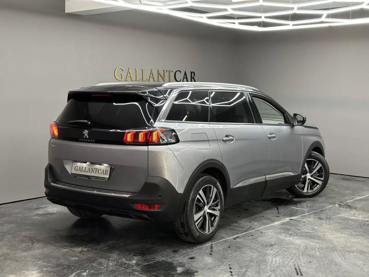 peugeot-5008-2021-gasolina-1199cc