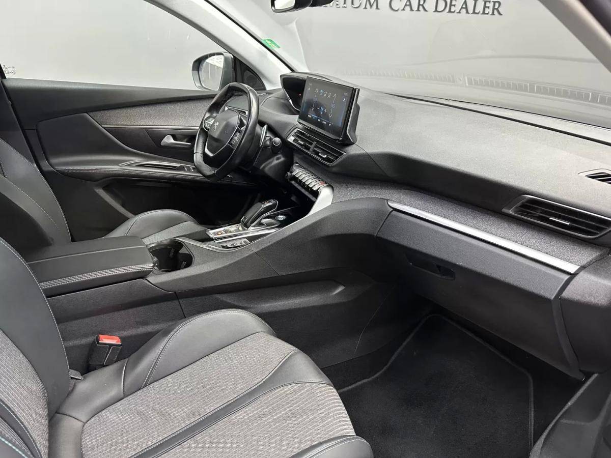 peugeot-5008-2021-gasolina-1199cc