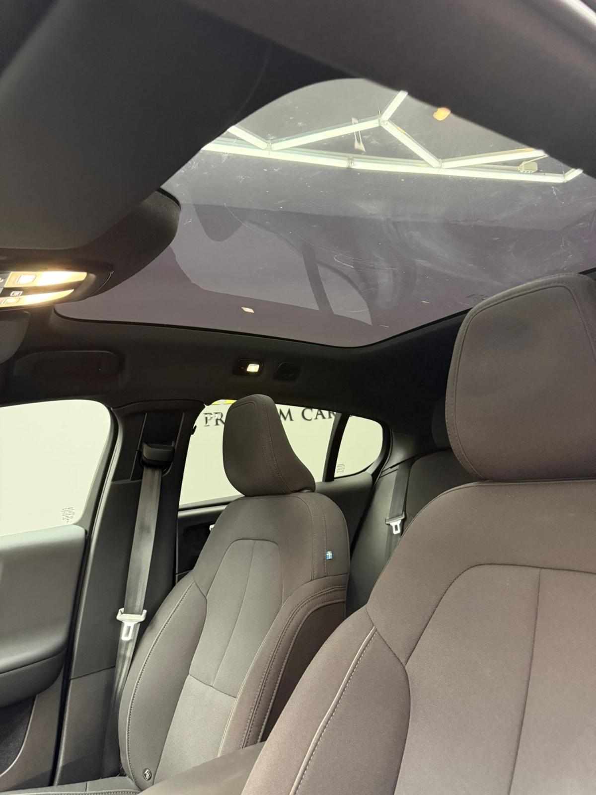 volvo-c40-recharge-pure-electric-2023-eletrico
