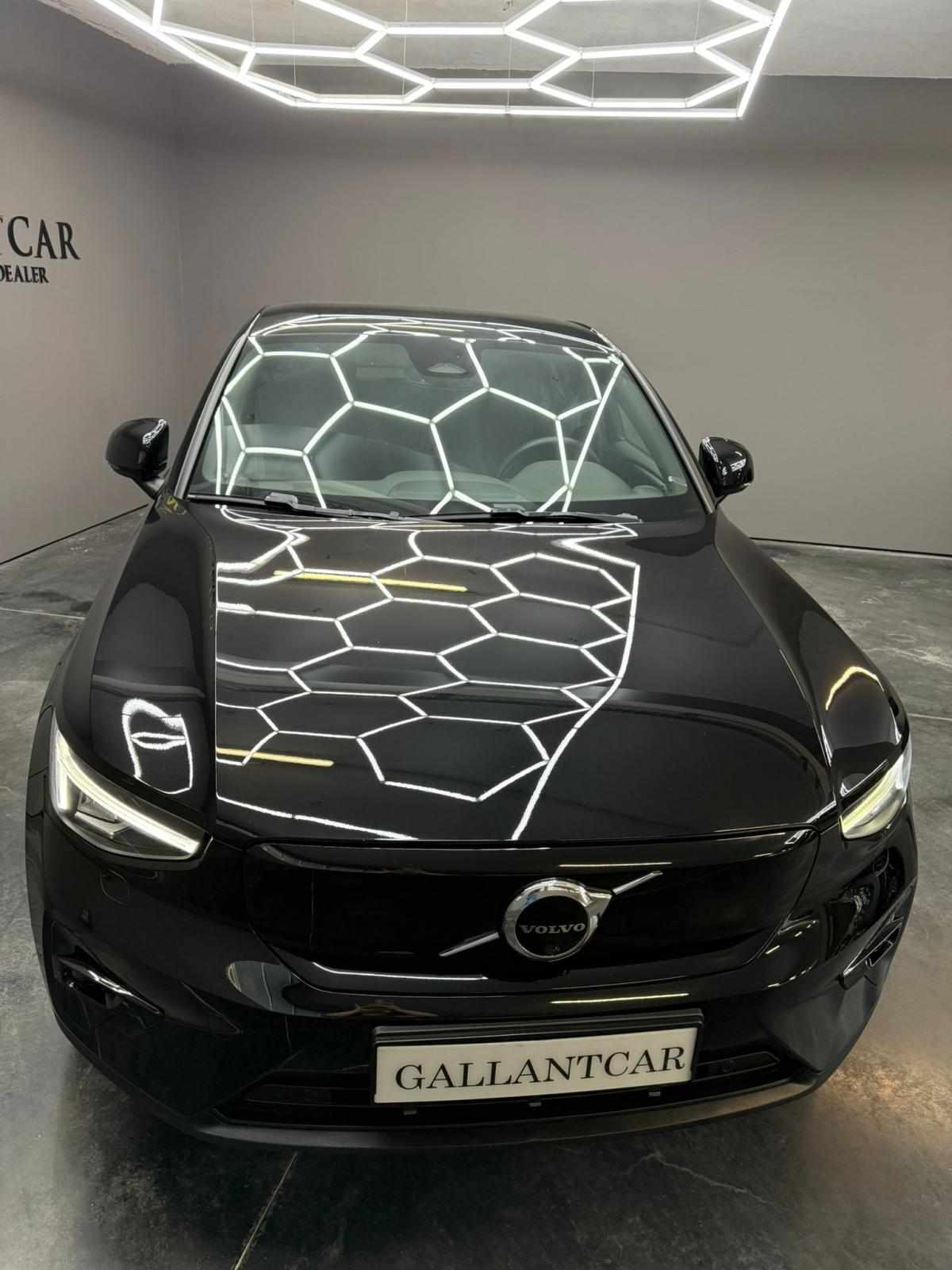 volvo-c40-recharge-pure-electric-2023-eletrico