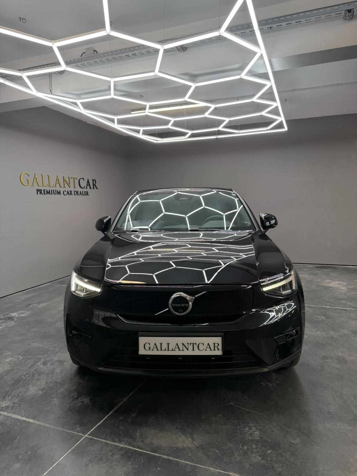 volvo-c40-recharge-pure-electric-2023-eletrico