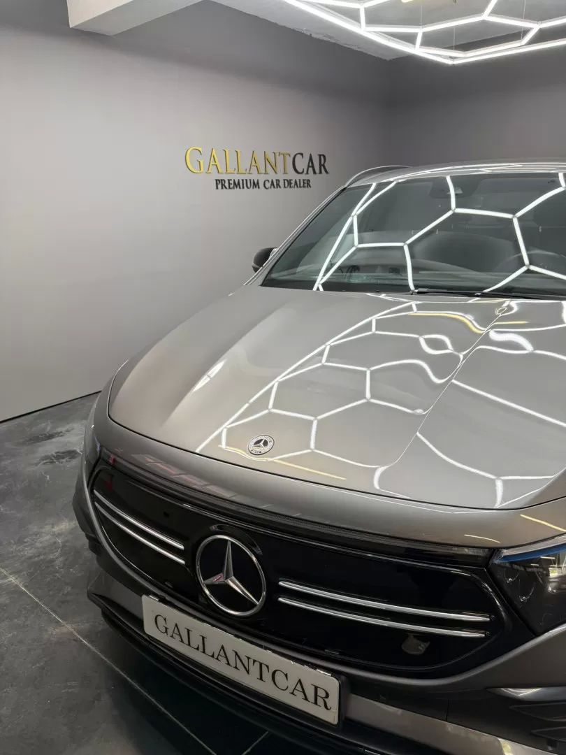 mercedes-benz-eqa-2021-eletrico-200cc