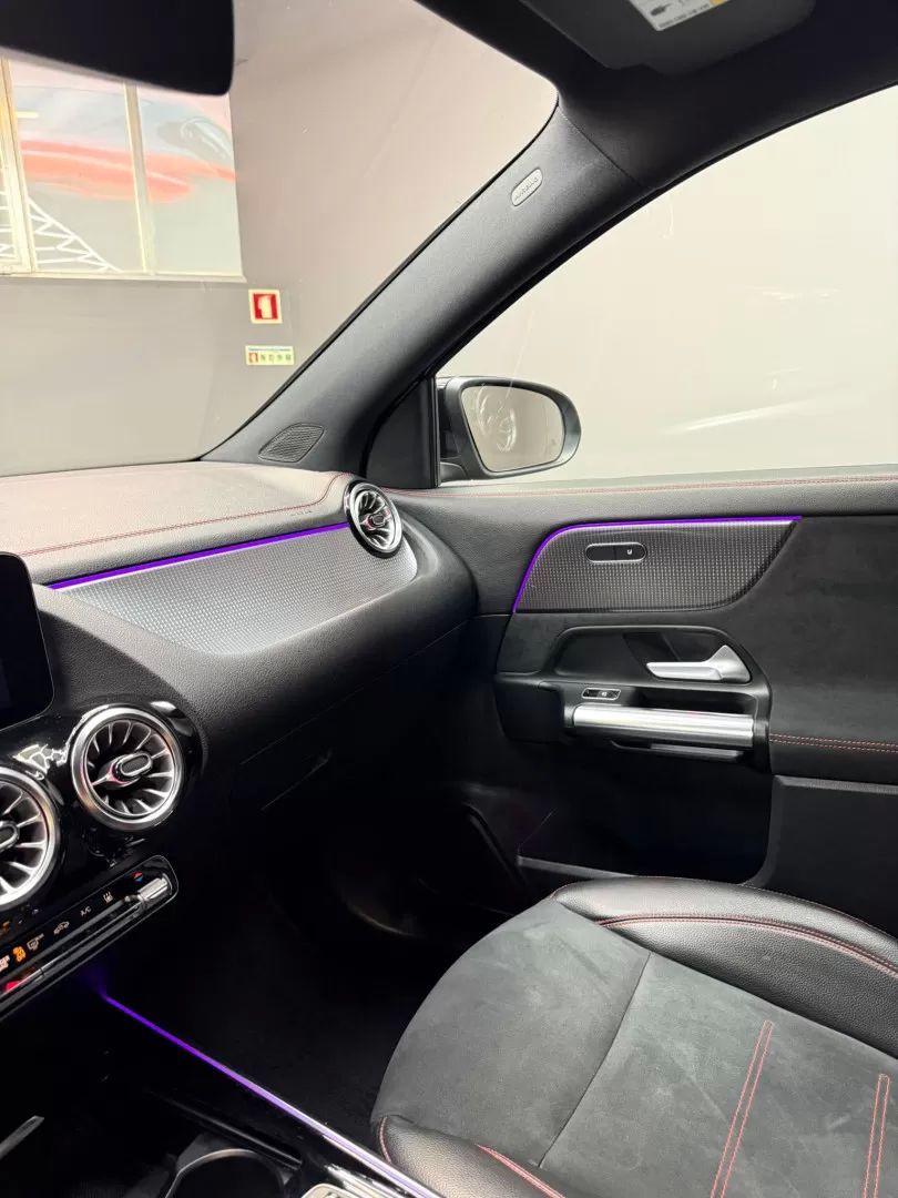 mercedes-benz-eqa-2021-eletrico-200cc
