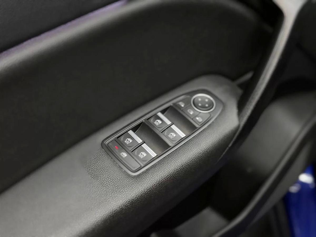 renault-captur-2021-gasolina-1332cc