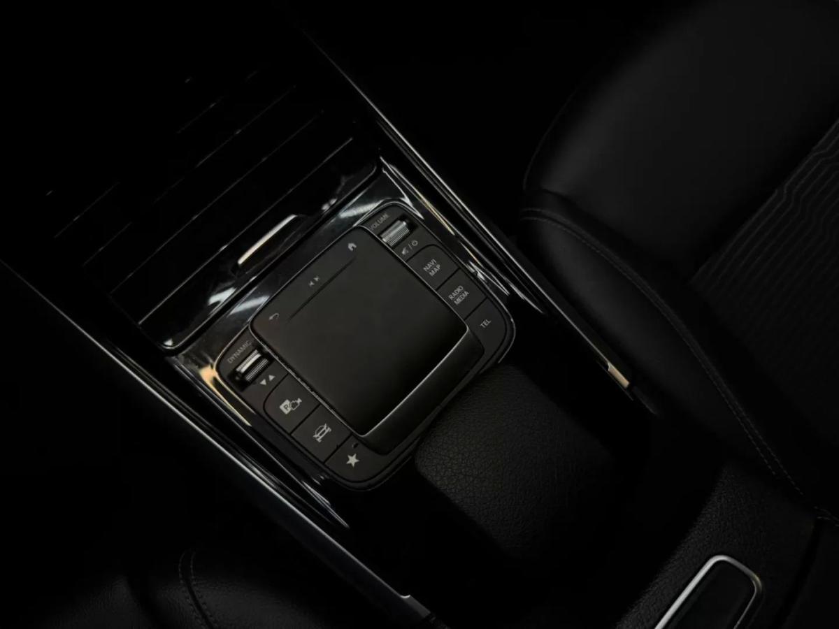 mercedes-benz-gla-2022-hibrido-1332cc