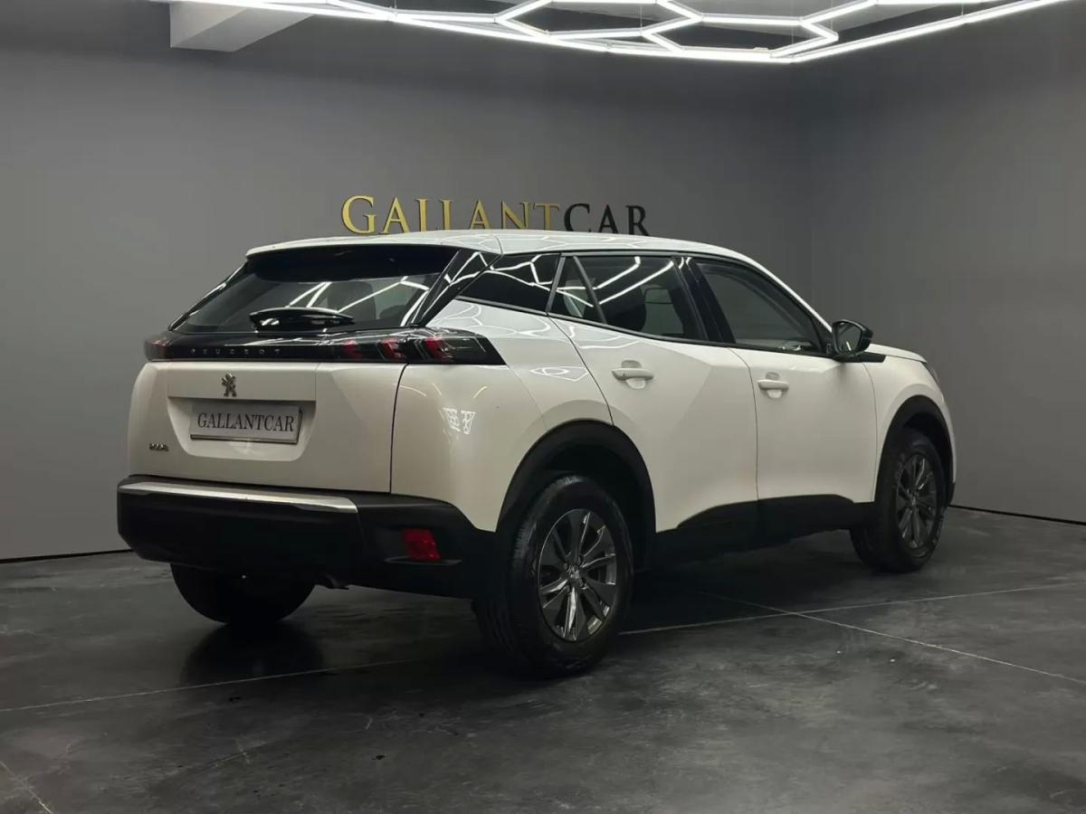 peugeot-2008-2022-gasolina-1199cc