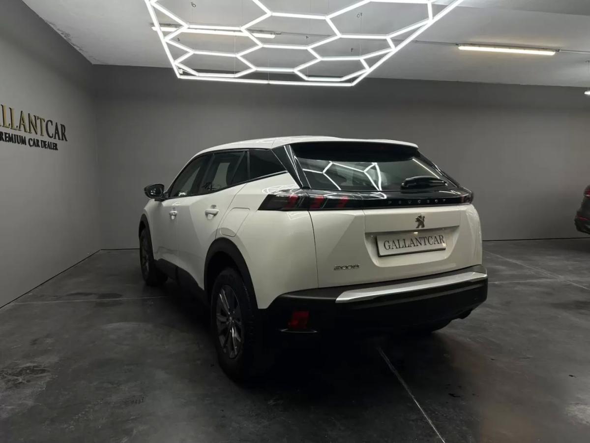 peugeot-2008-2022-gasolina-1199cc