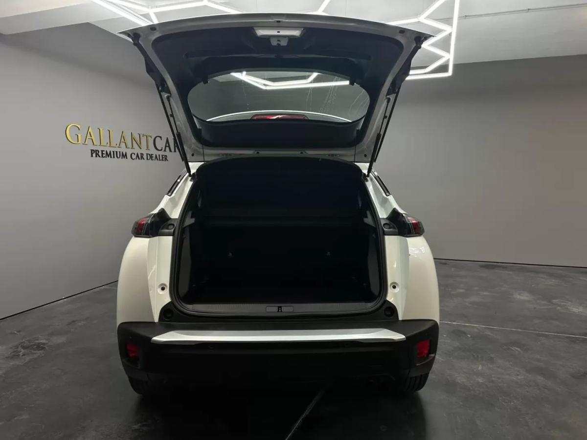 peugeot-2008-2022-gasolina-1199cc
