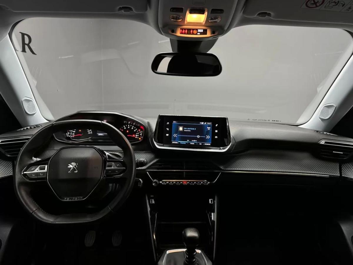 peugeot-2008-2022-gasolina-1199cc